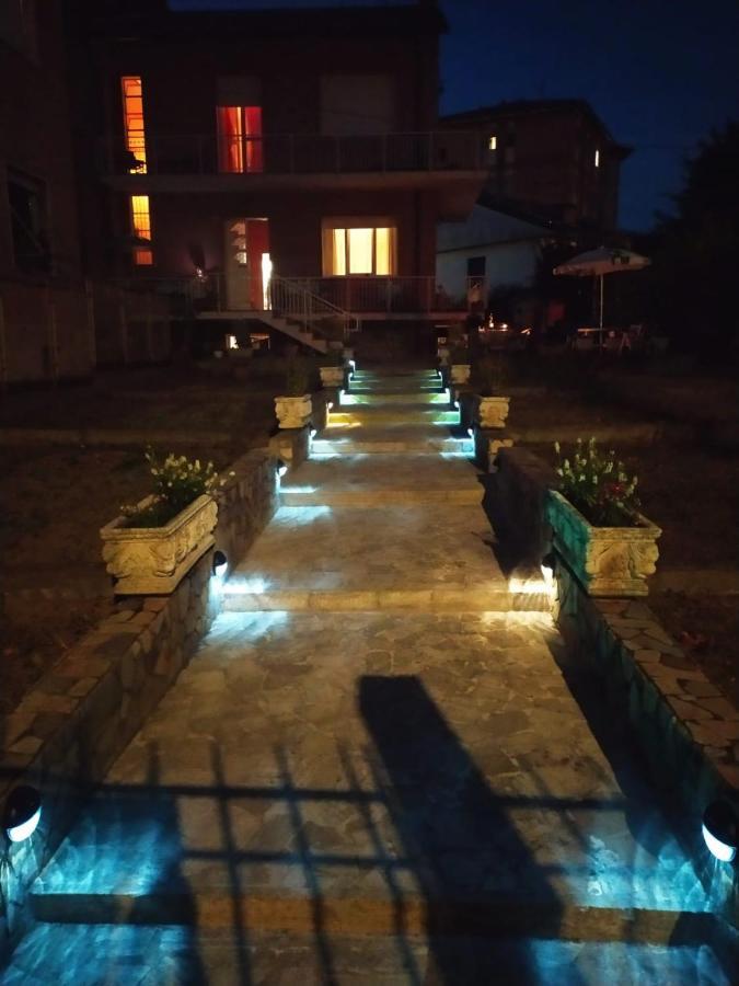 Domus Cesena Hotel Bagian luar foto
