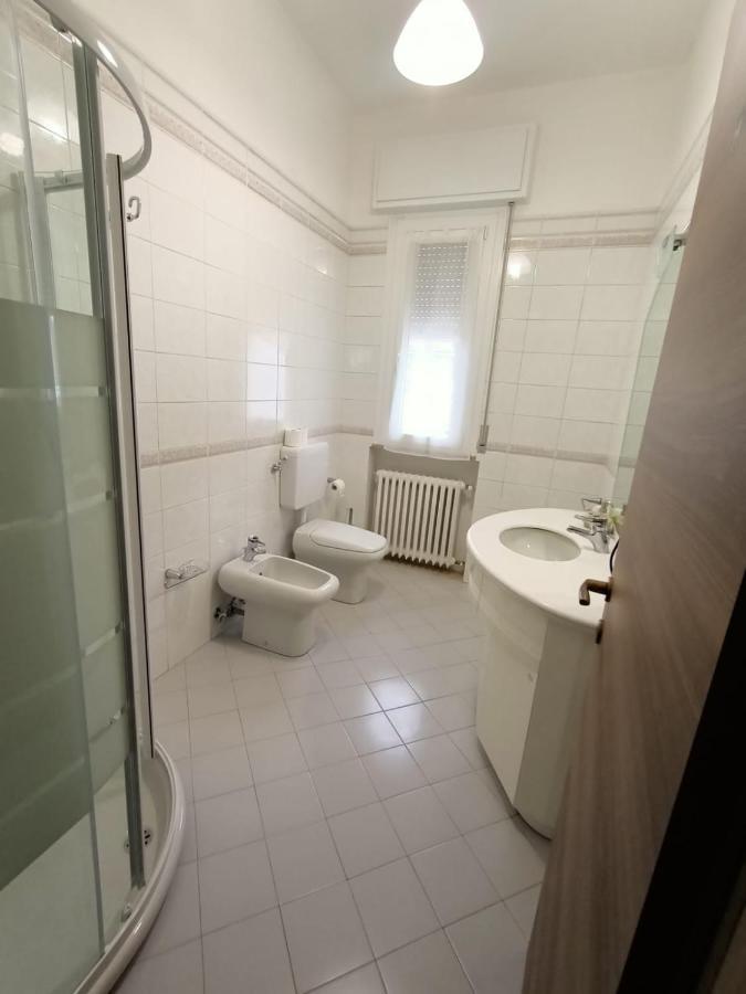 Domus Cesena Hotel Bagian luar foto