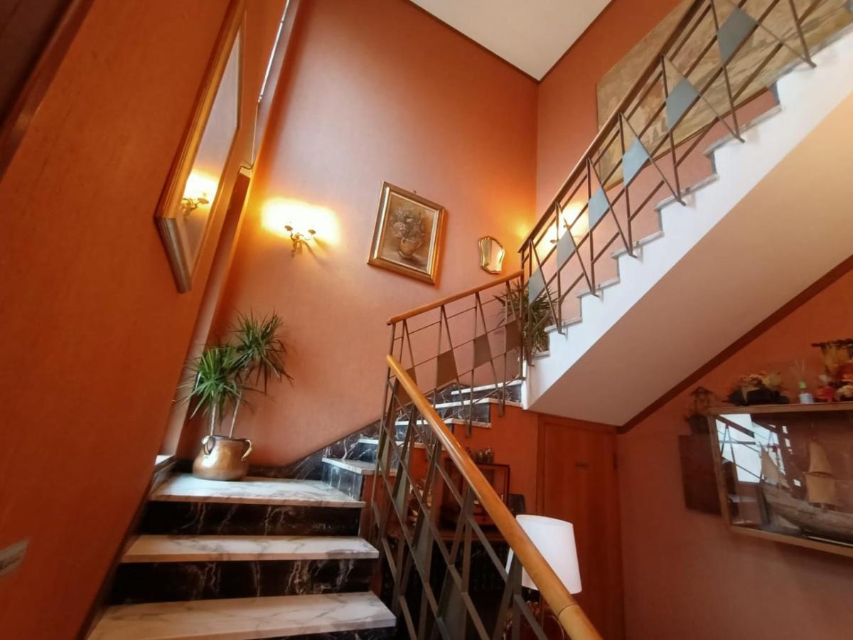 Domus Cesena Hotel Bagian luar foto