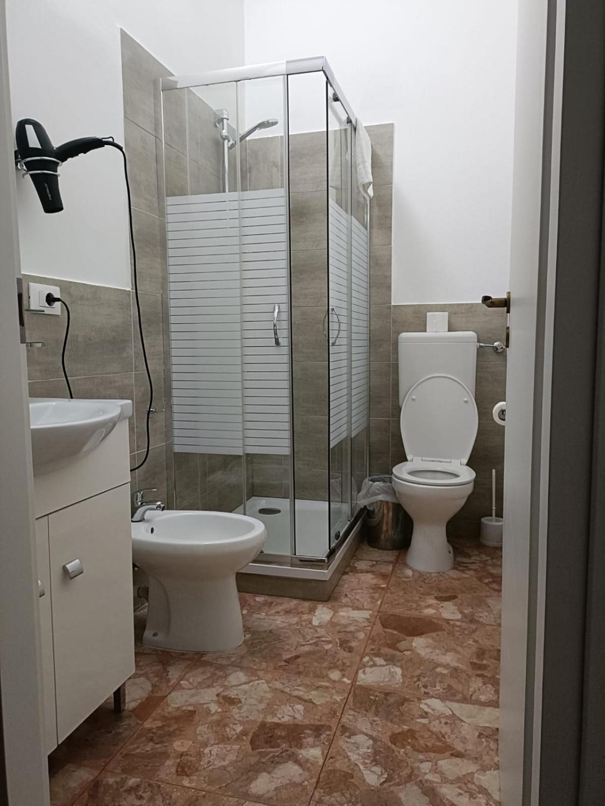 Domus Cesena Hotel Bagian luar foto
