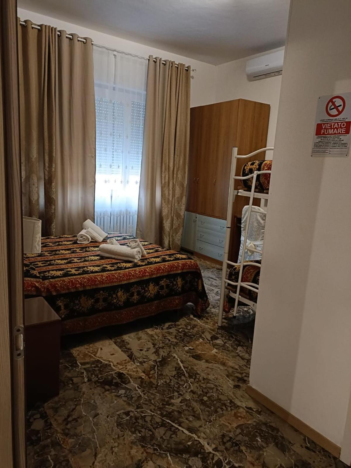 Domus Cesena Hotel Bagian luar foto